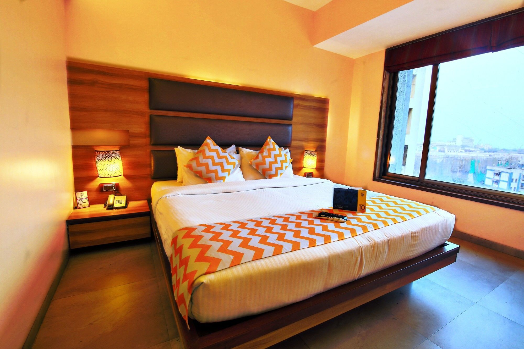 Hotel Crawford Inn Мумбаї Екстер'єр фото